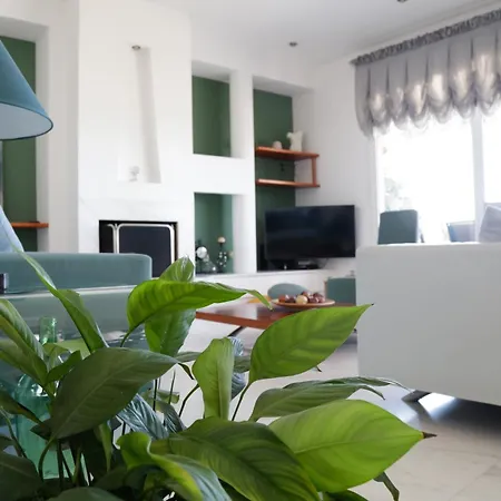 Io Holiday home